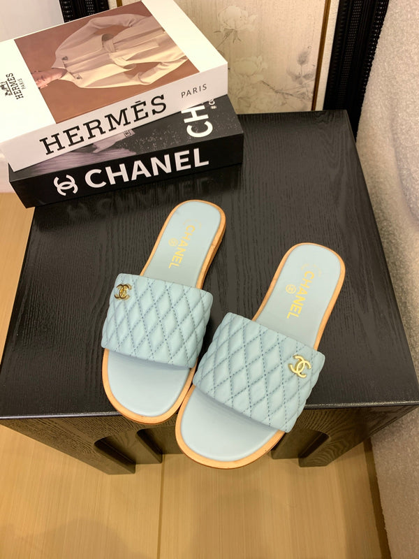 CC 25 Mule Sky Blue Montone 277681 