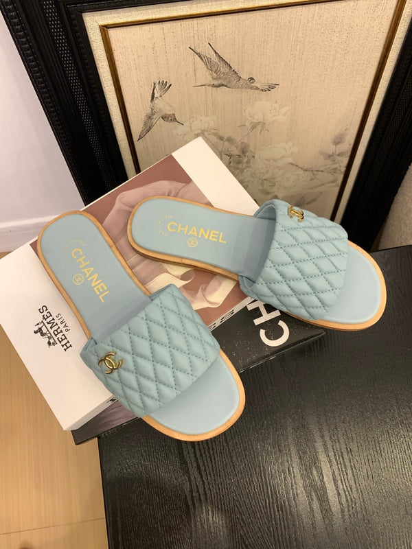 CC 25 Mule Sky Blue Montone 277681 