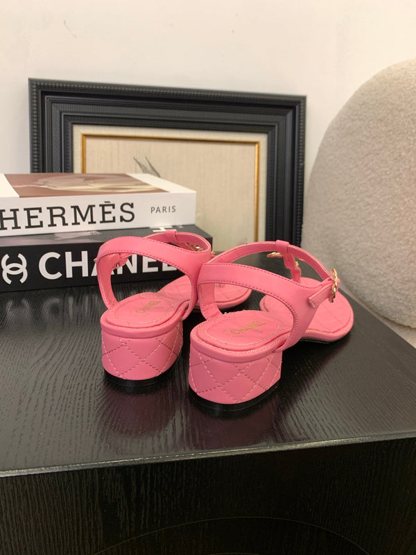 Sandalo infradito CC 25 in pelle doppia C