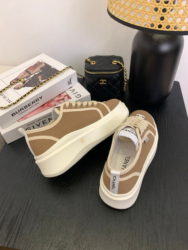 CC25 Sneaker Brown Beige Canvas 288785