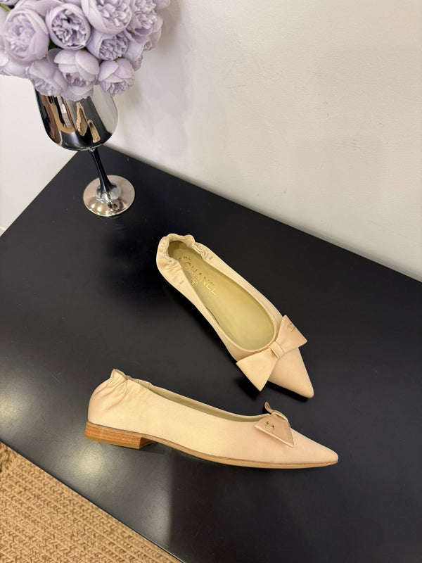 CC 25 Ballet Flats Beige Lamskin 330774