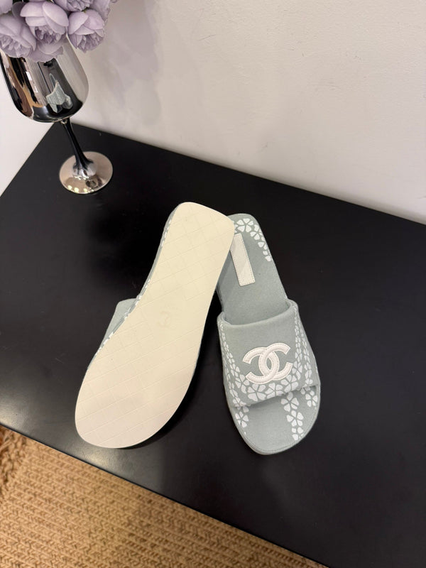 CC 25 Flower Slippers Blue Fabric 330769