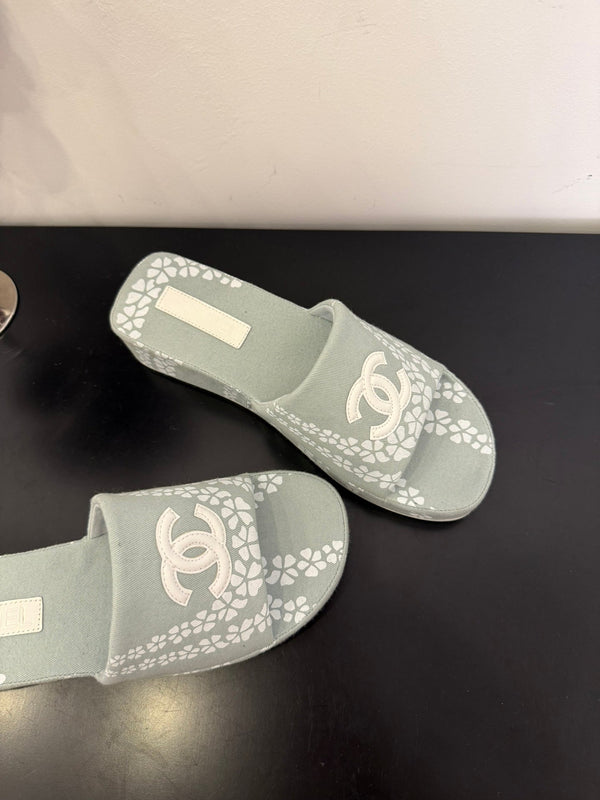 CC 25 Flower Slippers Blue Fabric 330769