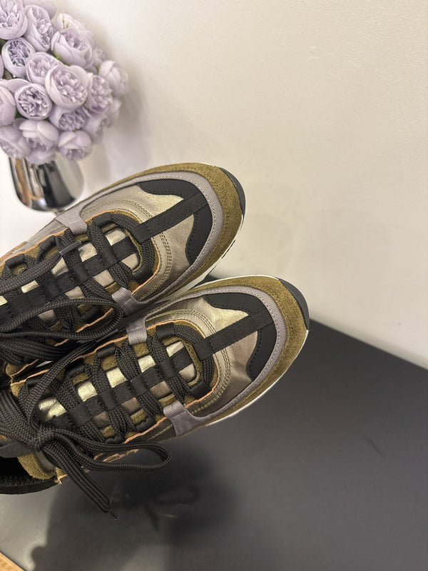 CC 25 Sneaker Moss Green Cowhide 330793