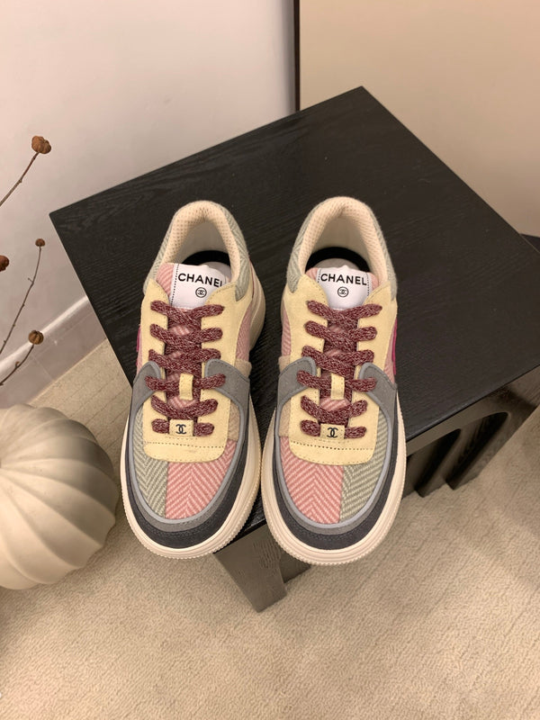 CC Alexander McQueen Sneakers Multicolor  Suede and Tweed Fabric 537193