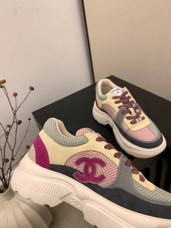 CC Alexander McQueen Sneakers Multicolor  Suede and Tweed Fabric 537193