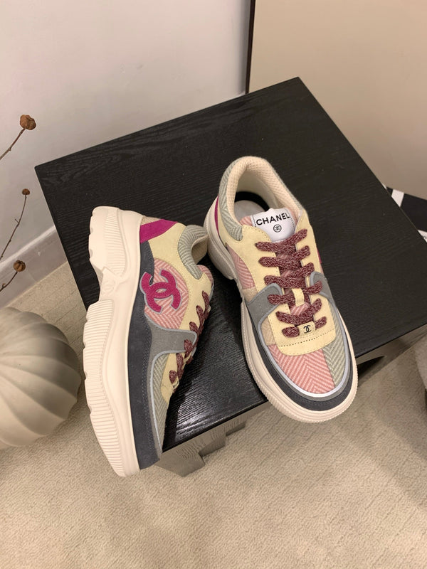 CC Alexander McQueen Sneakers Multicolor  Suede and Tweed Fabric 537193