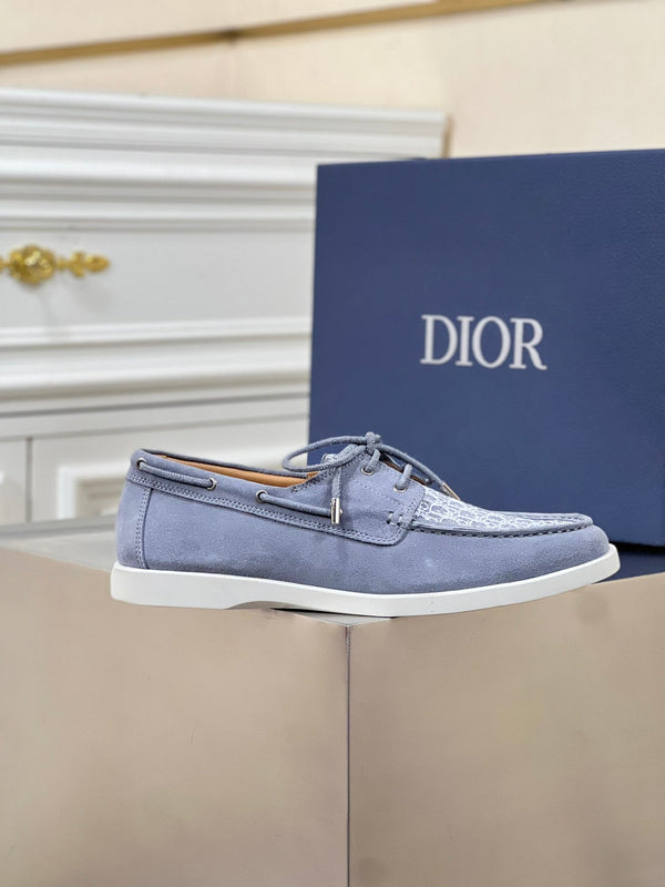 CD GRANVILLE BOAT SHOE STONE SUEDE