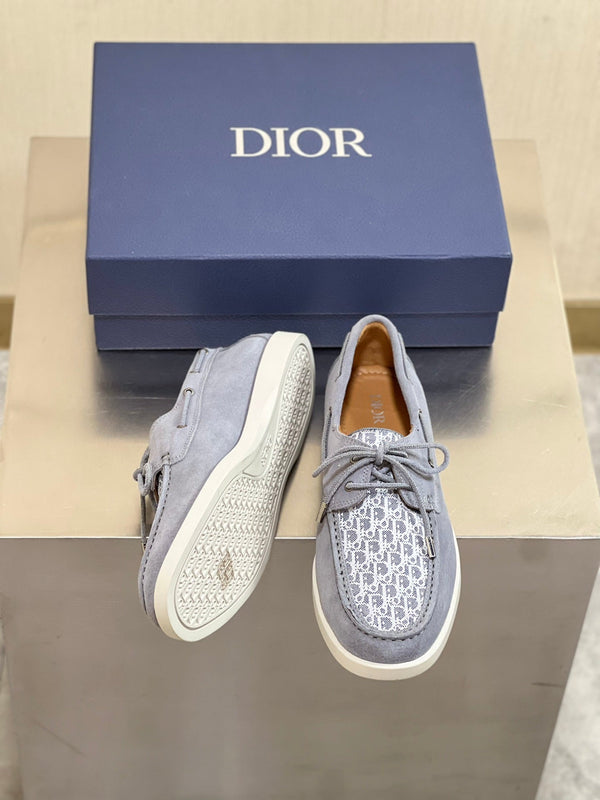 CD GRANVILLE BOAT SHOE STONE SUEDE