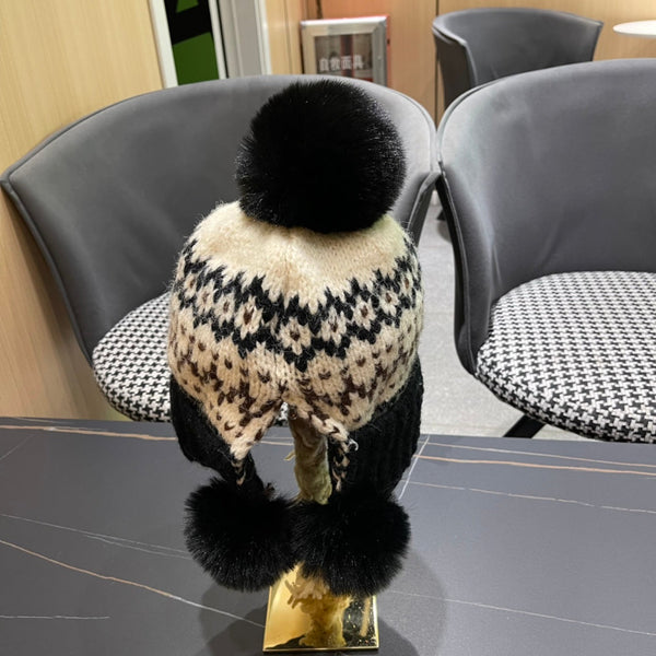 BEANIE HAT IN COLORFUL WOOL 394006