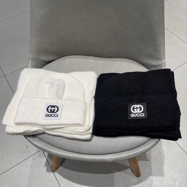 SET SCIARPA E CAPPELLO IN CASHMERE BIANCO E PELLICCIA DI LAPIN 397373 