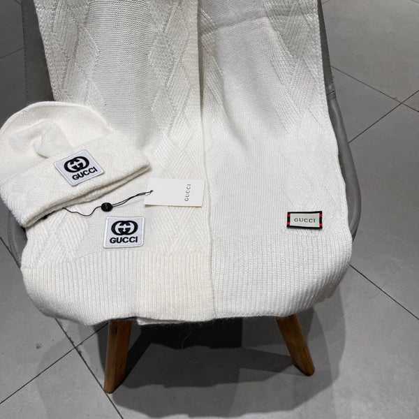SET SCIARPA E CAPPELLO IN CASHMERE BIANCO E PELLICCIA DI LAPIN 397373 