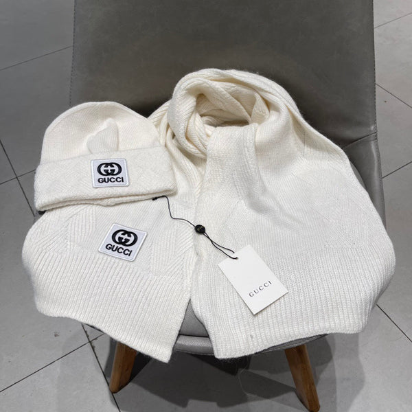 SET SCIARPA E CAPPELLO IN CASHMERE BIANCO E PELLICCIA DI LAPIN 397373 