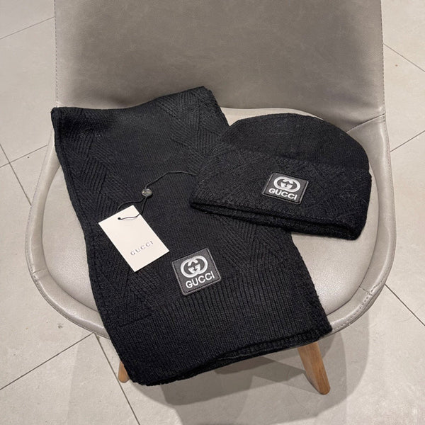 SET SCIARPA E CAPPELLO IN CASHMERE NERO E PELLICCIA DI LAPIN 397374 