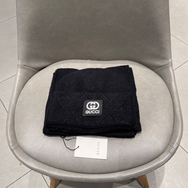 SET SCIARPA E CAPPELLO IN CASHMERE NERO E PELLICCIA DI LAPIN 397374 