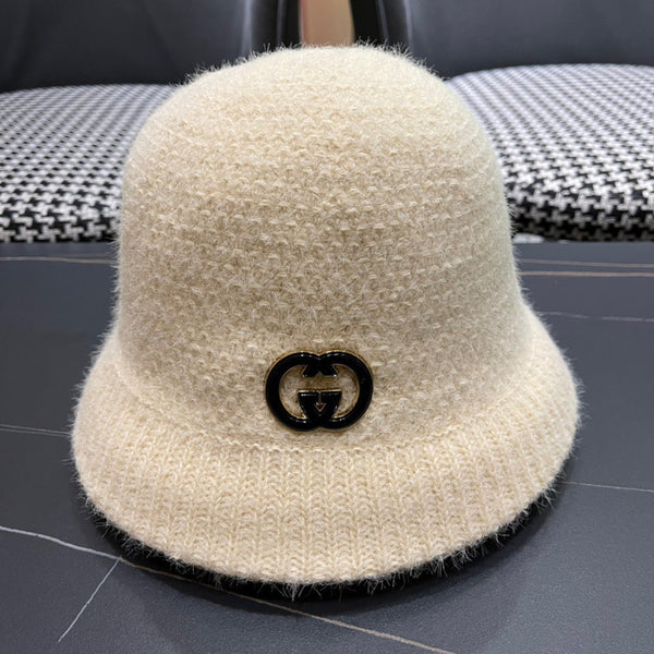 BUCKET HAT IN WHITE WOOL PLUSH 399231