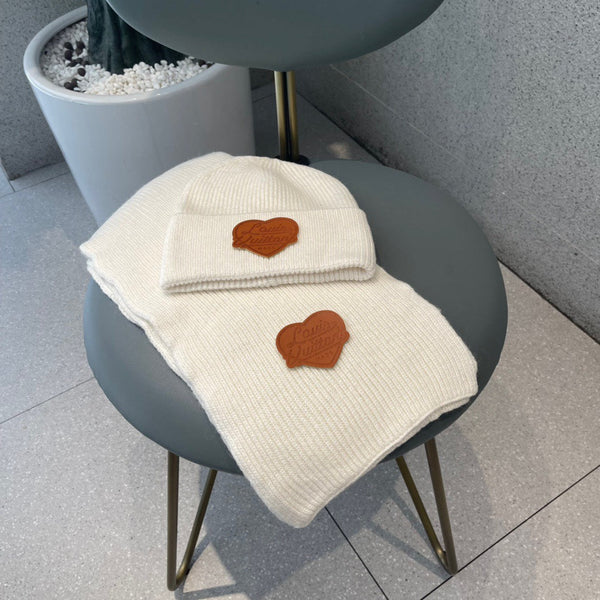 SET SCIARPA E CAPPELLO IN LANA BIANCA 414795