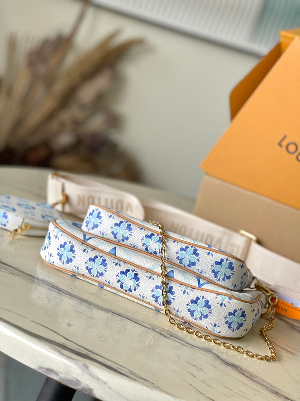 BORSA MULTI ACCESSORI 24 IN TELA CON PIASTRELLE MONOGRAMMA BLU LAGUNA E FERRAMENTA ORO