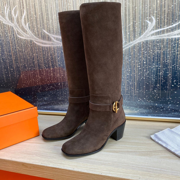 Stivale HM Justine in pelle scamosciata color cioccolato 987480