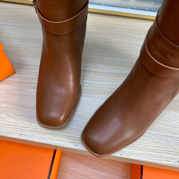 Stivale HM Justine in pelle di vacchetta marrone 987481