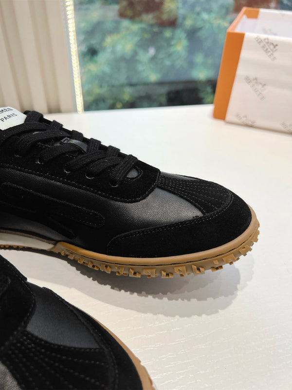 HM JET SNEAKER BLACK CALFSKIN SUEDE