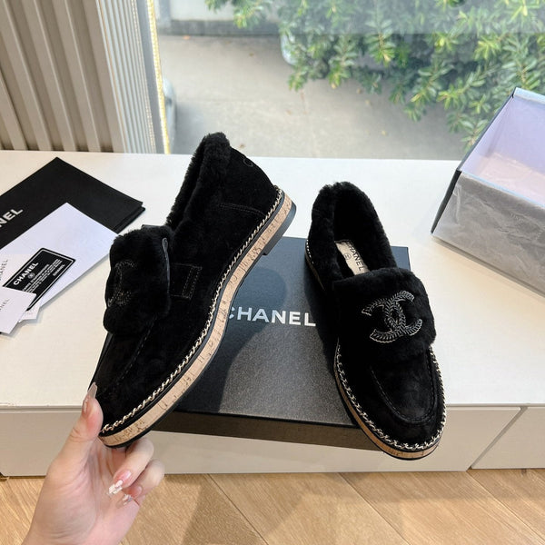 CC Moccasins Black Chain Suede And Fleece