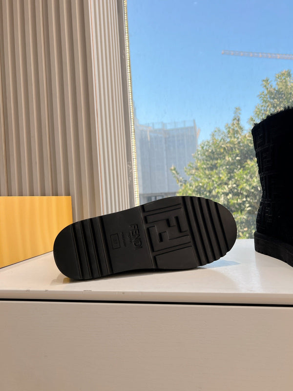 Fendi Apres Chic with FF chamois Boots Black Suede 475232