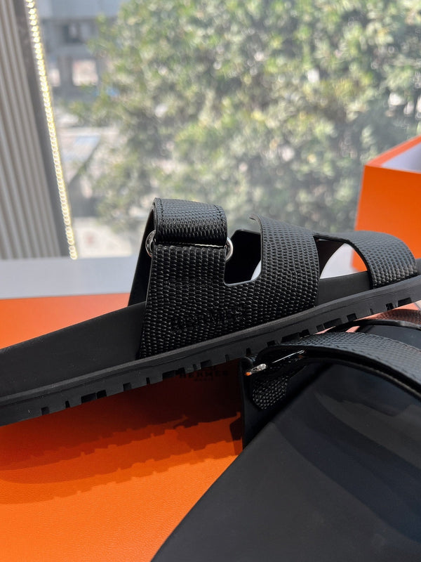 HM Chypre Sandal Black Grained Calfskin 202797