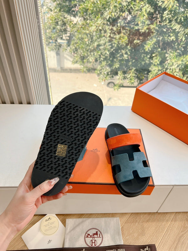 CHYPRE SANDAL IN TEAL GREEN MIX FIRE ORANGE SUEDE