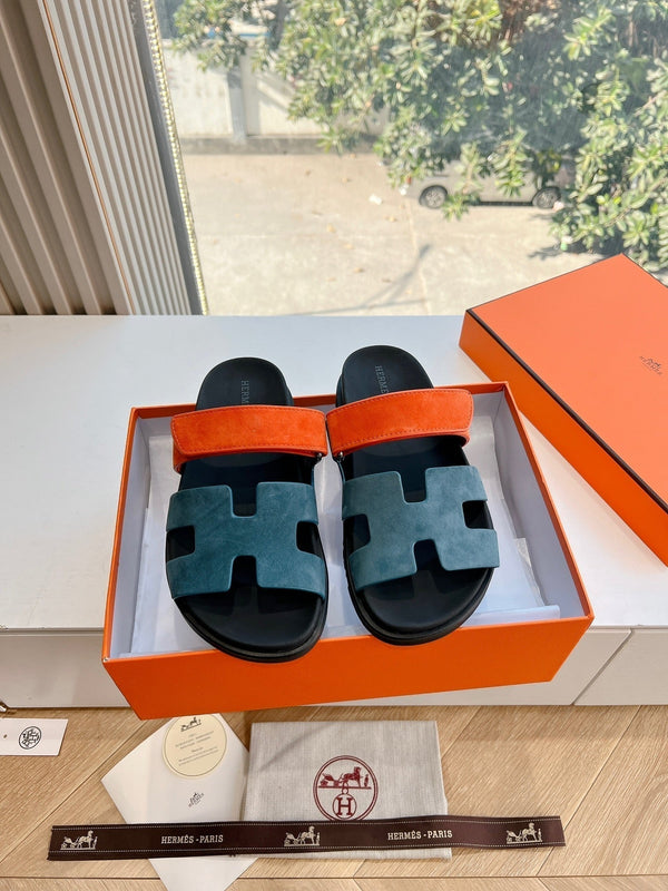 Sandalo HM Cyprus in camoscio verde celadon 202808