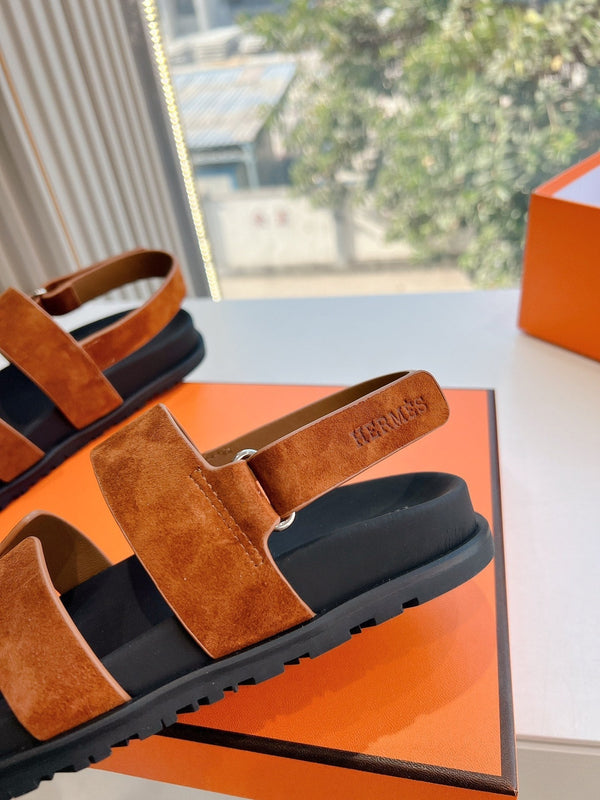 Sandalo HM 25 Genius in pelle scamosciata dorata e vitello nero