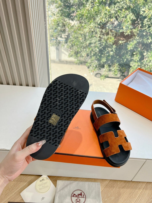 Sandalo HM 25 Genius in pelle scamosciata dorata e vitello nero