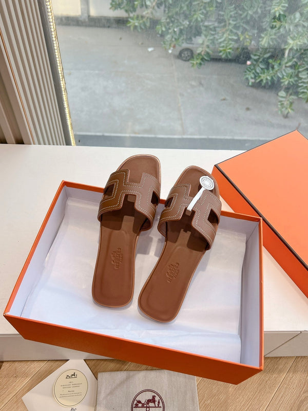 HM 25C Oran Sandal Caramel Brown Leather 202829