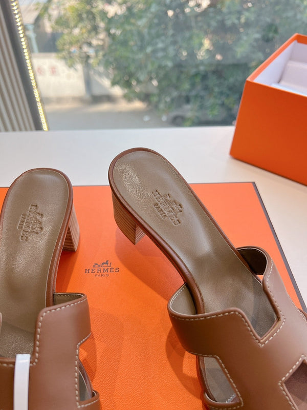 HM 25C Oasis sandal Caramel Brown Leather 202841