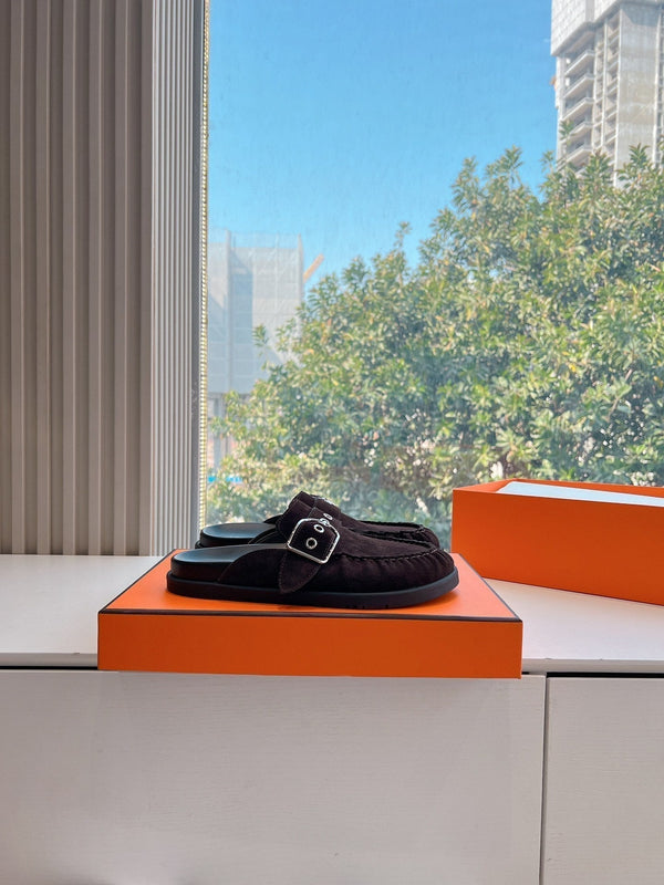 HM 25 Key Mule Red Wine Suede