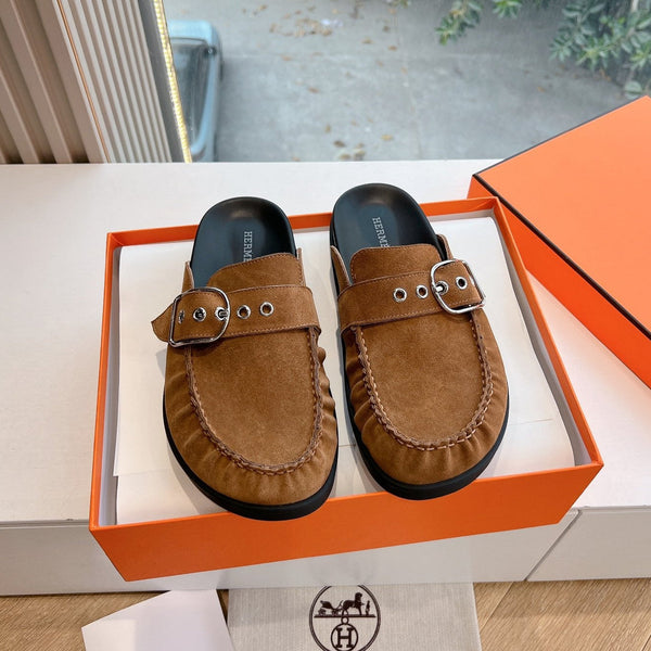 HM 25 Key Mule in pelle scamosciata dorata