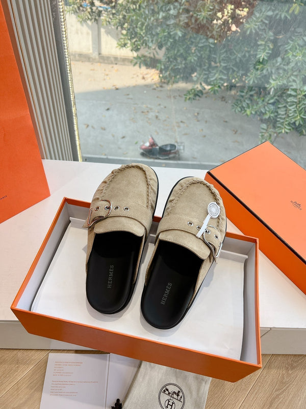 HM 25 Key Mule Light Grey Suede