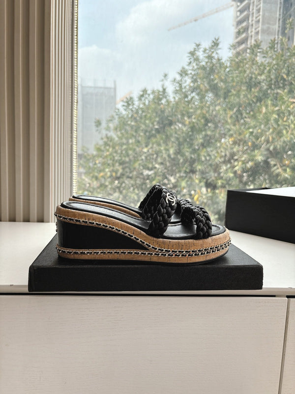 CC Sandals Black original braided 6cm lambskin 202892