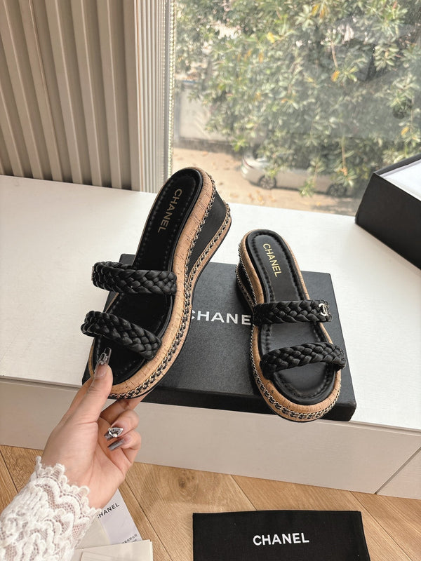 CC Sandals Black original braided 6cm lambskin 202892