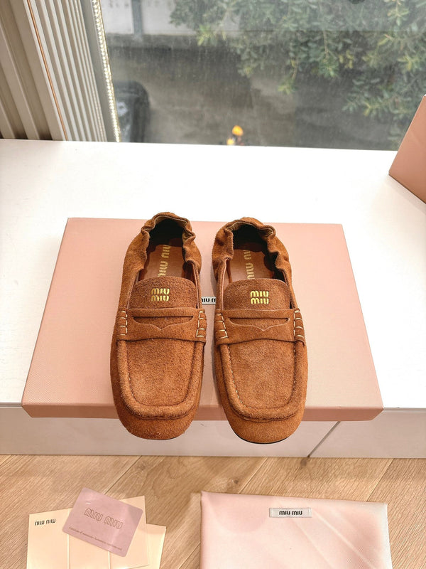 Miu G027 Gold Suede leather Loafer 223900