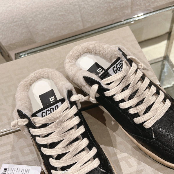 SUPER-STAR SABOTS IN BLACK SHINY CALFSKIN SILVER STAR