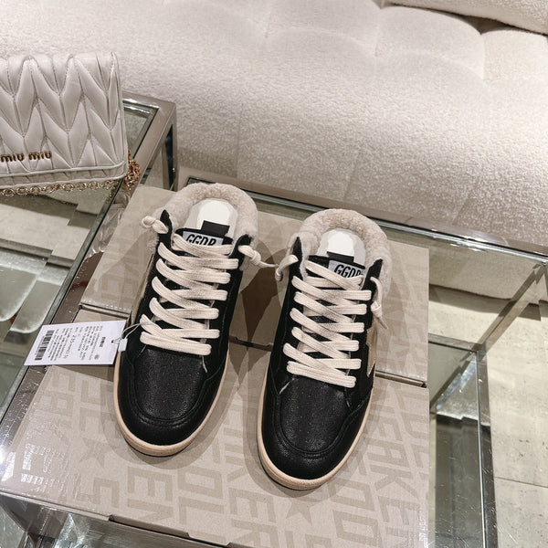 SUPER-STAR SABOTS IN BLACK SHINY CALFSKIN SILVER STAR