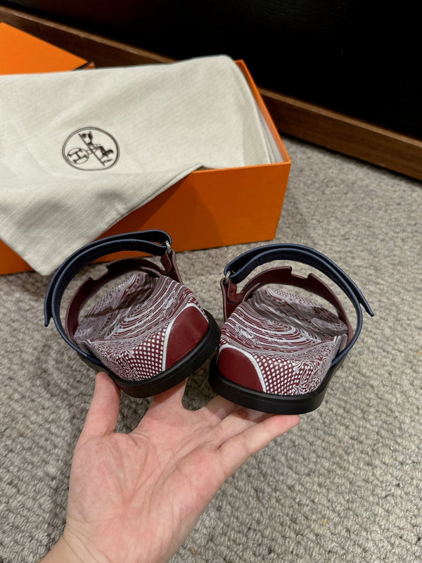 SANDALO CYPRUS IN PELLE DI VITELLO COLOR UMBRA BRUCIATO, UNICO