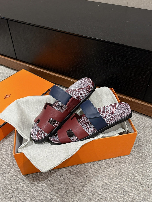 SANDALO CYPRUS IN PELLE DI VITELLO COLOR UMBRA BRUCIATO, UNICO