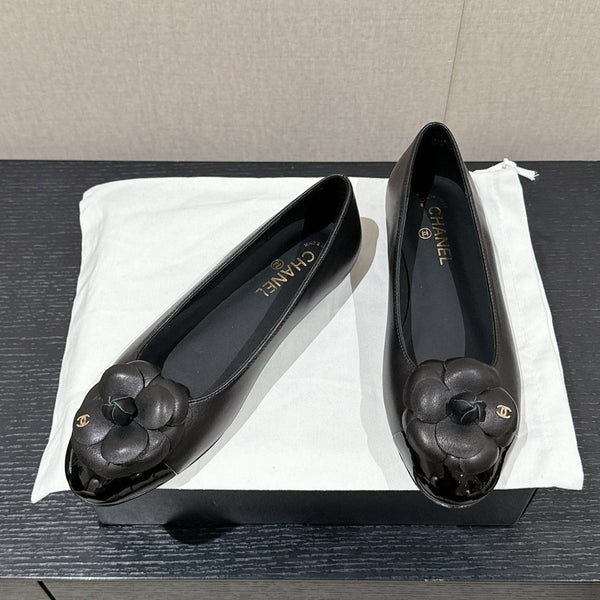 ballet flat flower black calfskin patent calfskin