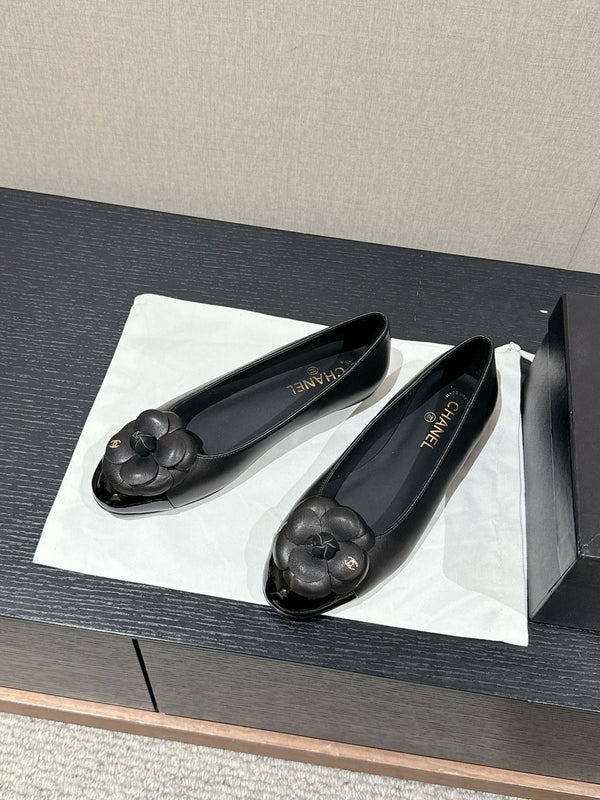 ballet flat flower black calfskin patent calfskin