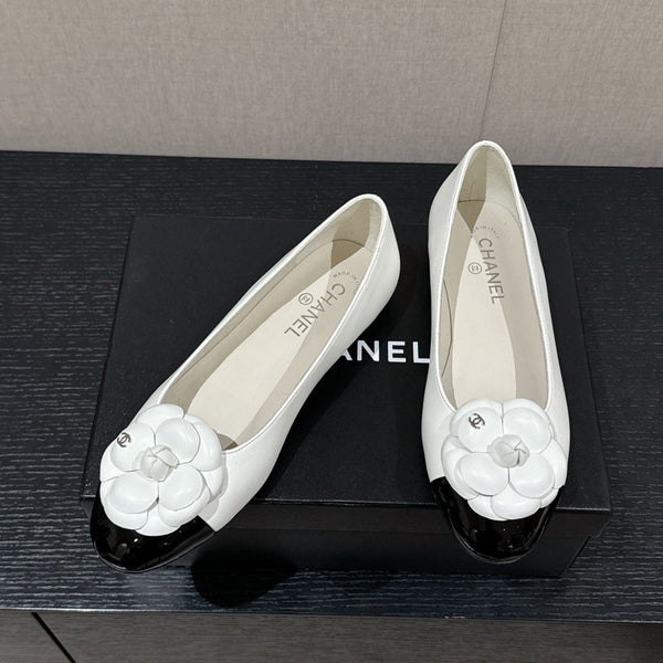 ballet flat flower white calfskin black patent calfskin