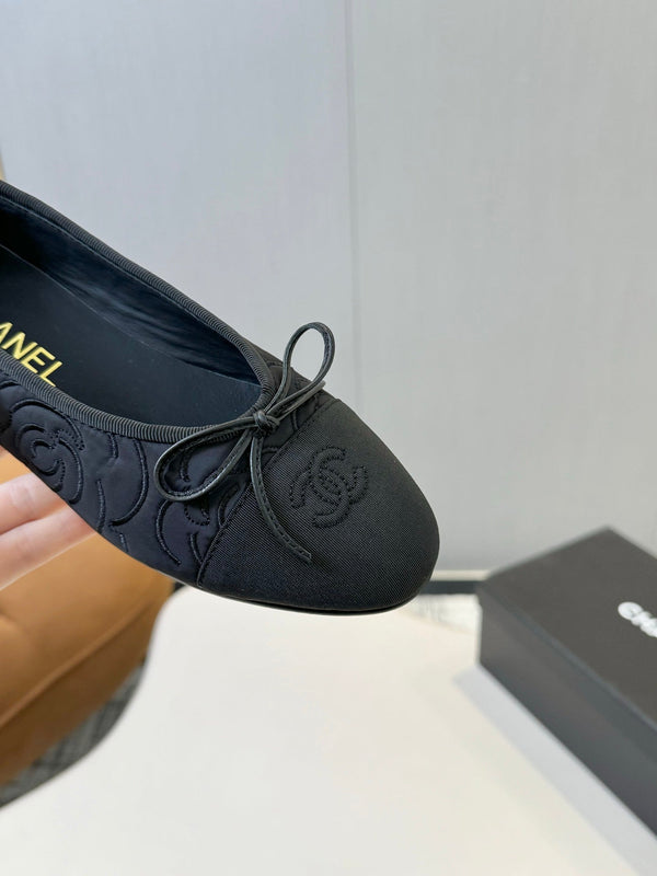 CC 25ss Métiers d'art Ballerine 10mm Tessuto Nero Grosgrain 417041