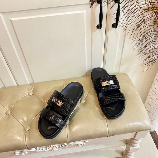 HM Jackson Sandal Black Embossed Pattern Cowhide 958028