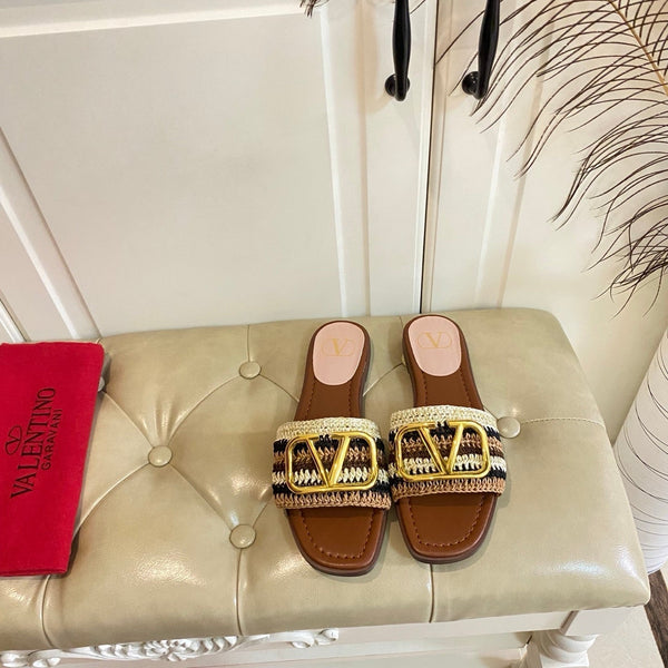 Vlogo Signature Slide Sandal 10mm With Crochet Embroidery